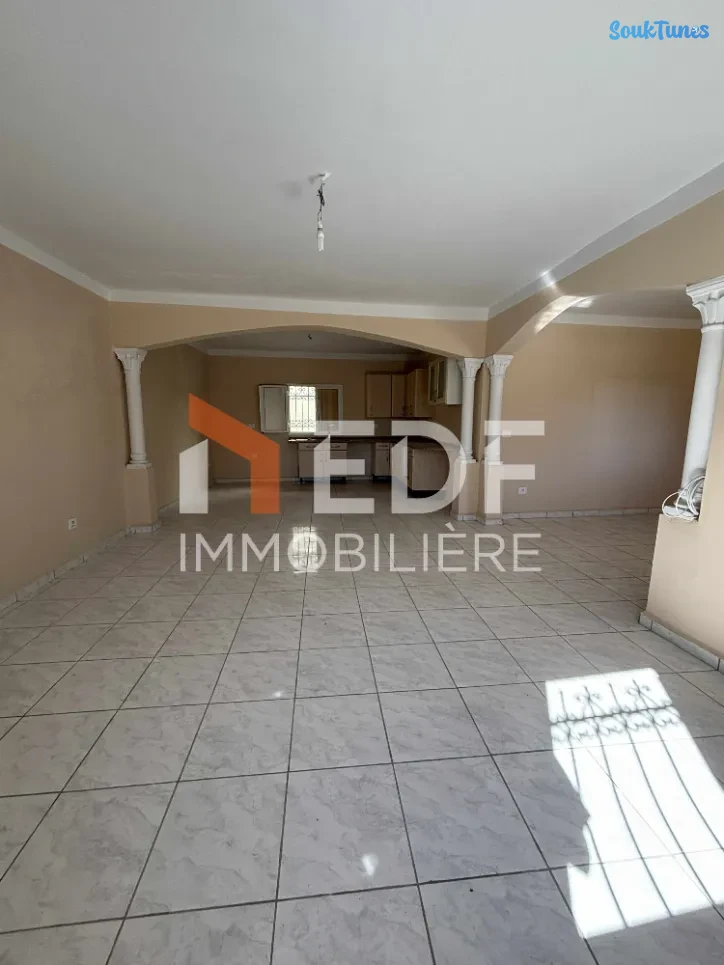 Image 16 de l'annonce A vendre RDC+ Appartement à Ras Jebel