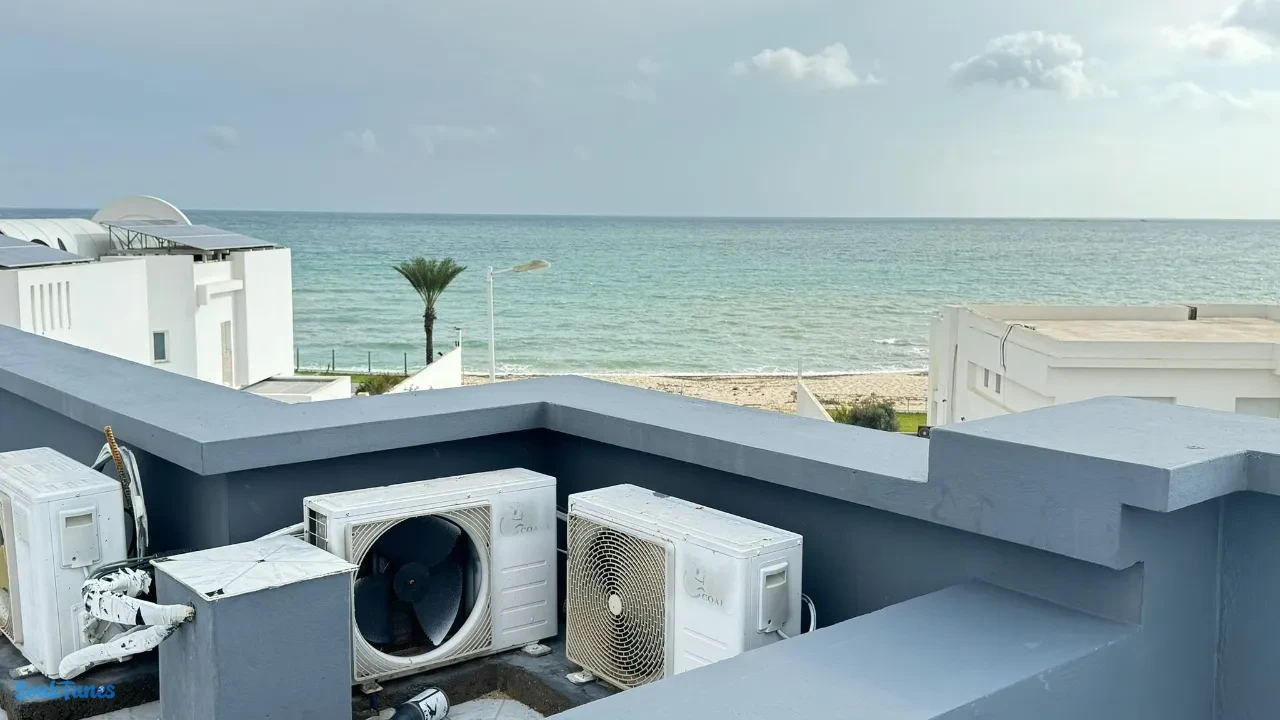 Image 18 de l'annonce Une villa de maitre à plage Beni Khiar