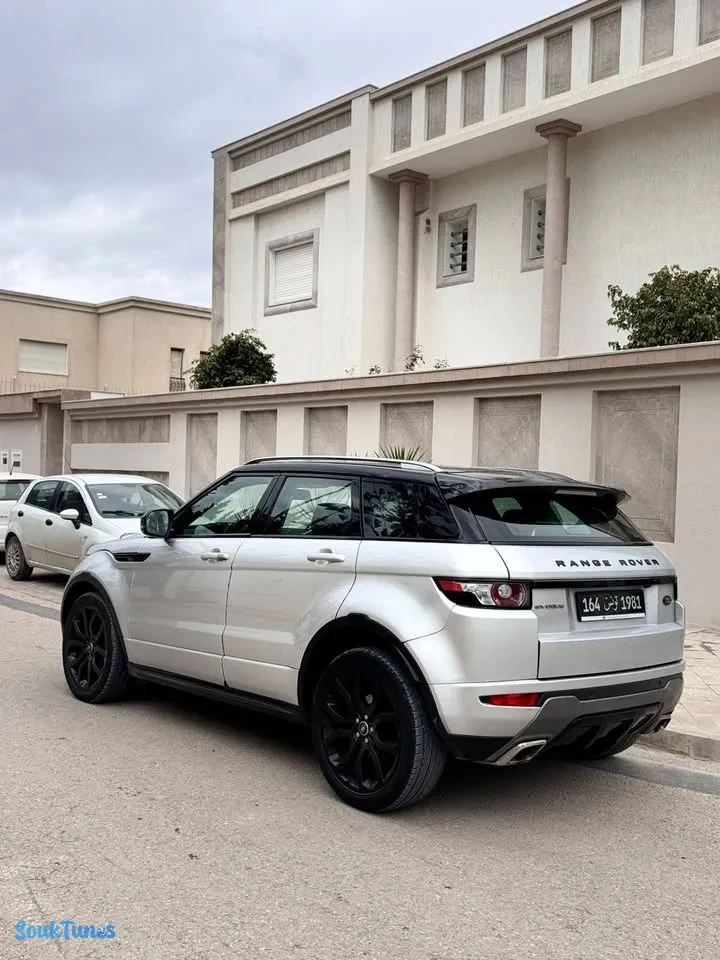 Image 5 de l'annonce Range rover evoque