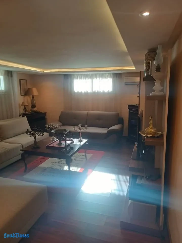 Image 7 de l'annonce MENZAH 6 Villa de luxe avec hammam à vendre