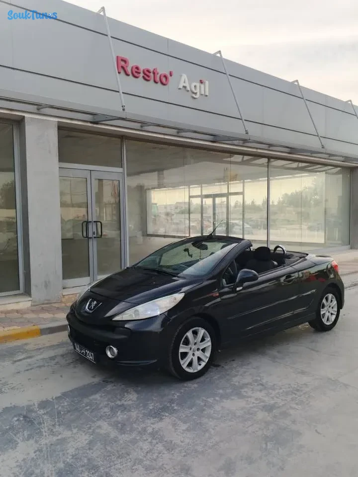 Image 6 de l'annonce Peugeot 207 cc phase 2