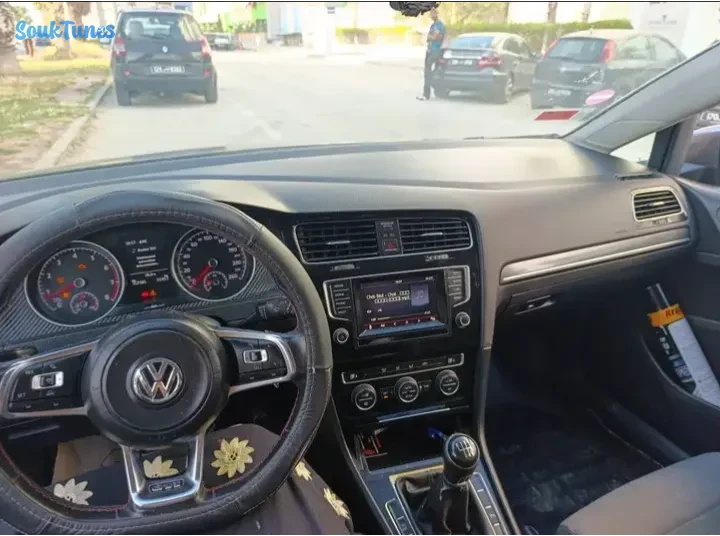Image 5 de l'annonce VW Golf 7 GTI Grise, 1ère main, Très Bon État