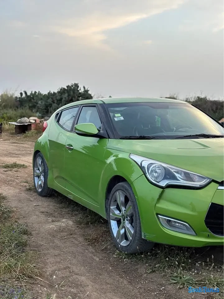 Image 5 de l'annonce hyundai veloster 💲29 000 TND