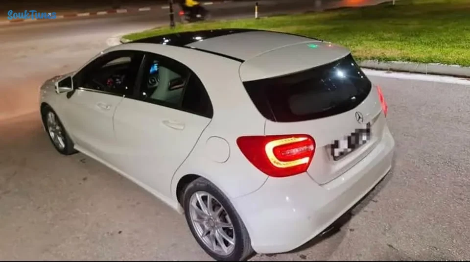 Image 5 de l'annonce  Mercedes Benz A180