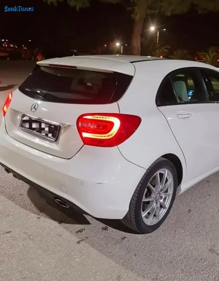 Image 6 de l'annonce  Mercedes Benz A180