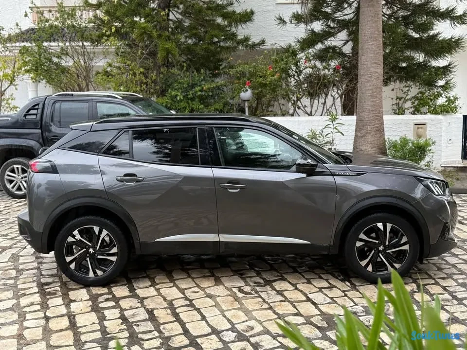 Image 5 de l'annonce Peugeot 2008 Gtline ehdi 6CV- 68000 DT