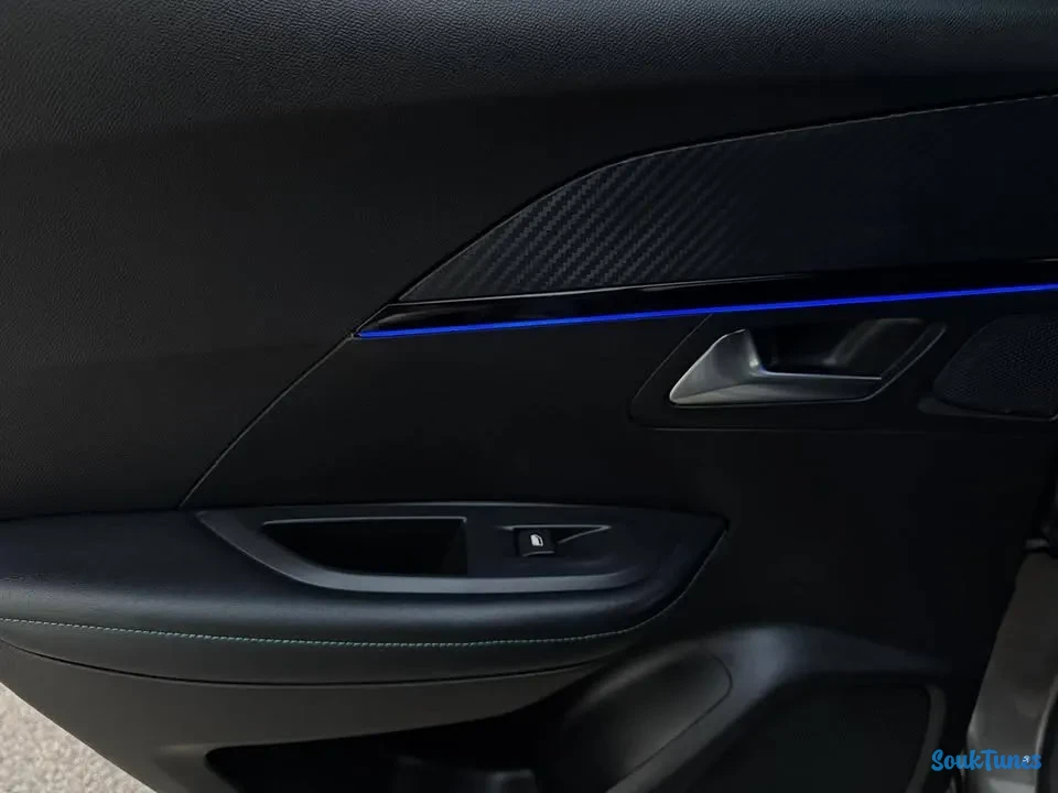 Image 14 de l'annonce Peugeot 2008 Gtline ehdi 6CV- 68000 DT