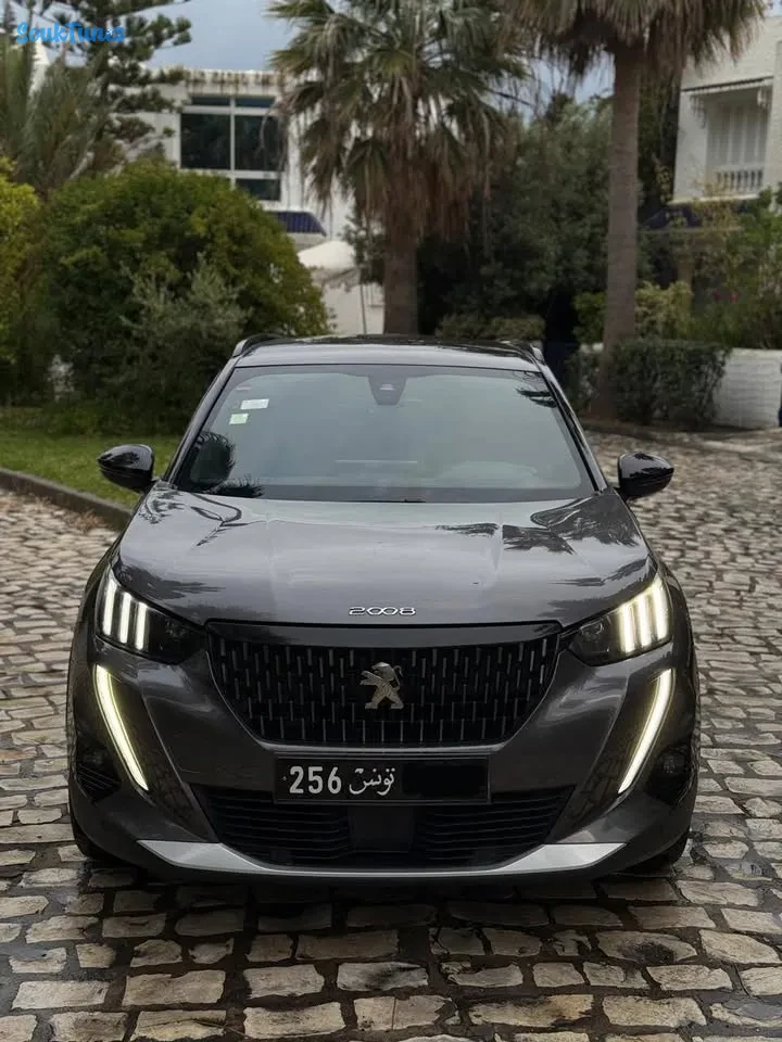 Image 8 de l'annonce Peugeot 2008 Gtline ehdi 6CV- 68000 DT