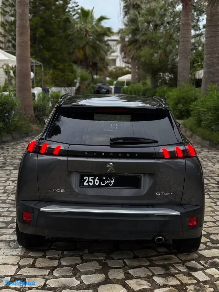 Image 9 de l'annonce Peugeot 2008 Gtline ehdi 6CV- 68000 DT
