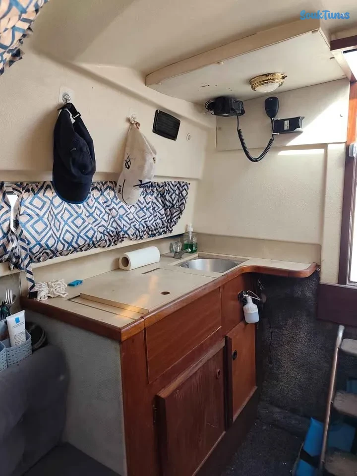 Image 5 de l'annonce Jolie bateau Congé Tunisie 110 000 DT 
