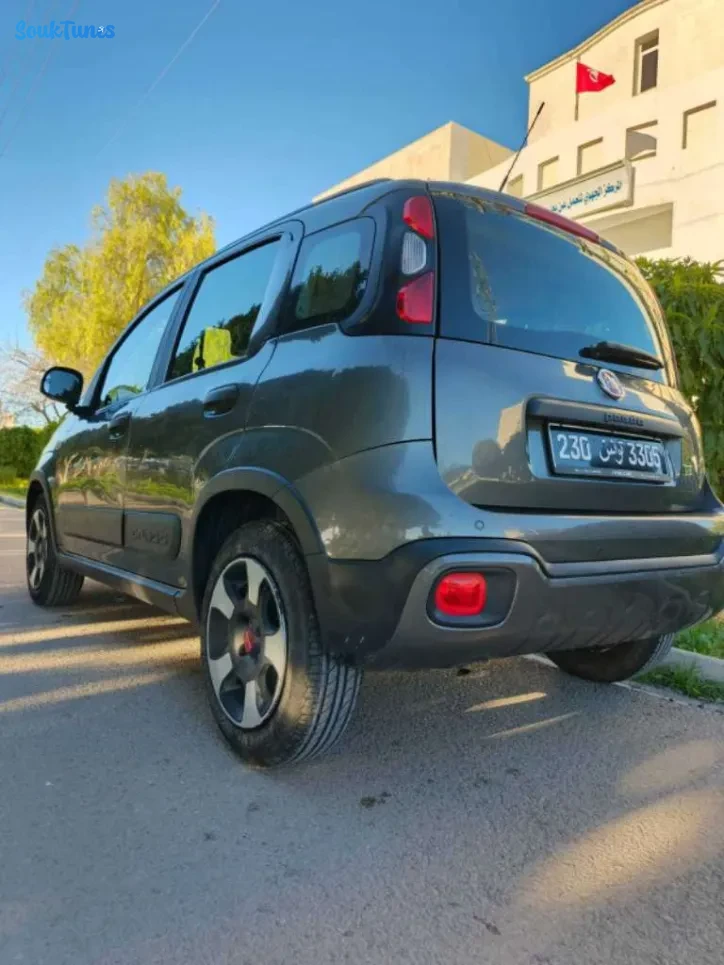 Image 9 de l'annonce Fiat panda cross 4 cylinder 4 cv