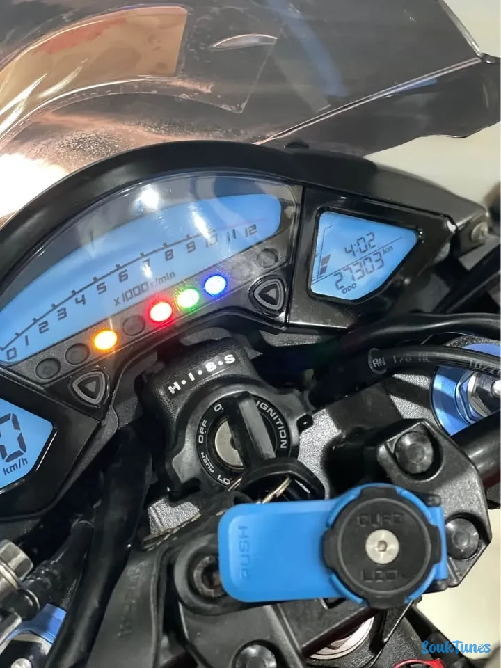 Image 8 de l'annonce Honda cb1000r 2010 abs carte grise tunsienne