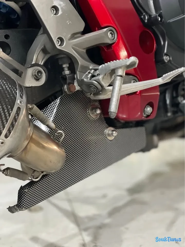 Image 7 de l'annonce Honda cb1000r 2010 abs carte grise tunsienne