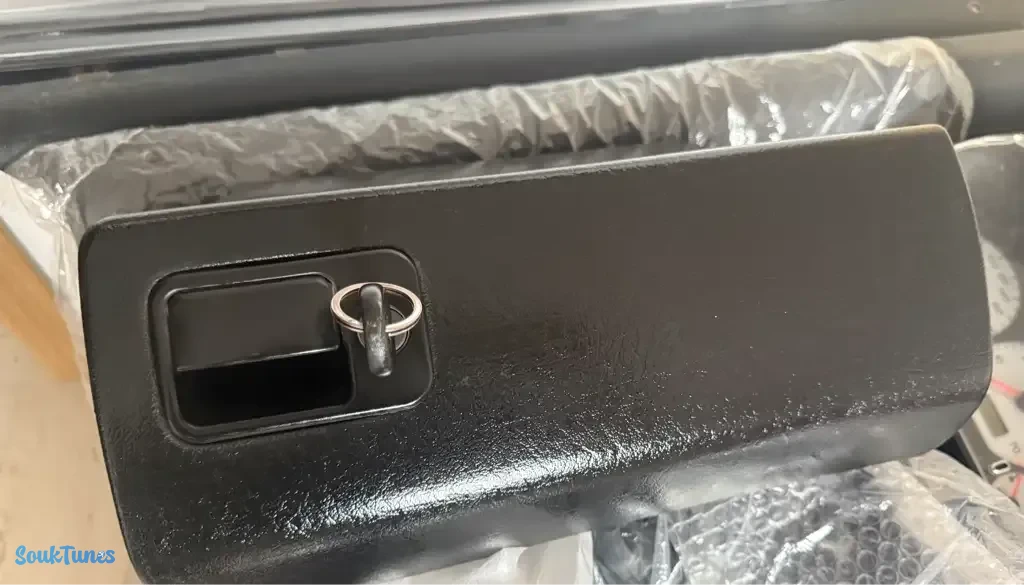 Image 4 de l'annonce Boit à gant Golf 3 vento neuf 💰250 TND