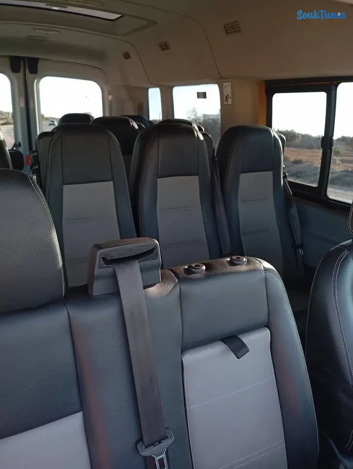 Image 7 de l'annonce Mini bus Ford transit 100 000 TND