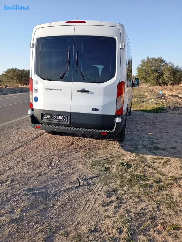 Image 5 de l'annonce Mini bus Ford transit 100 000 TND