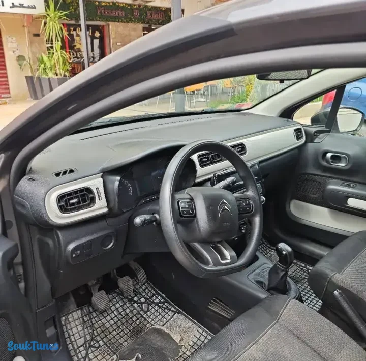 Image 6 de l'annonce Citroën C3 2020 Gris, Bon état, Manouba