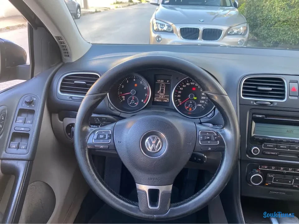 Image 8 de l'annonce Golf 6 1.4   💰 35 000 TND