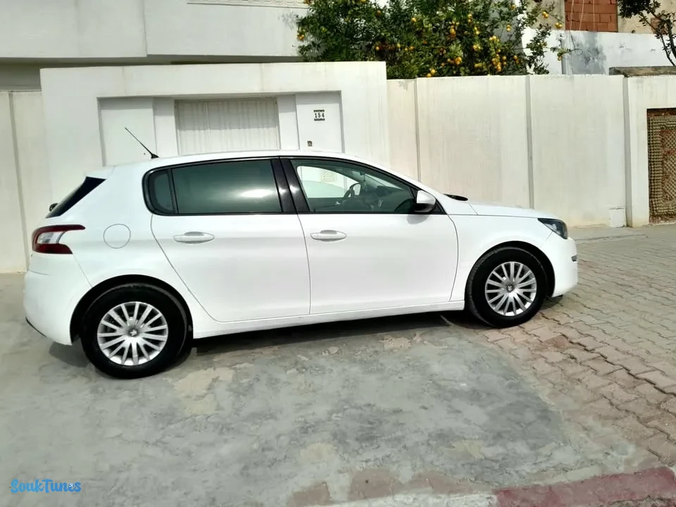 Image 4 de l'annonce Peugeot 308 1er main importer