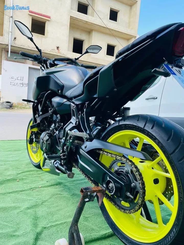 Image 8 de l'annonce  Yamaha  MT07