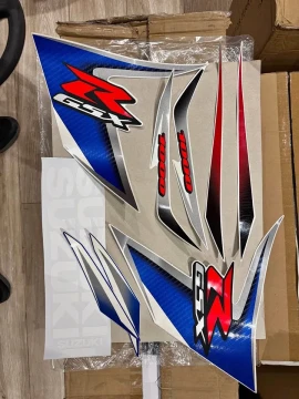 Image principale de l'annonce Kit deco GSXR 1000 K8