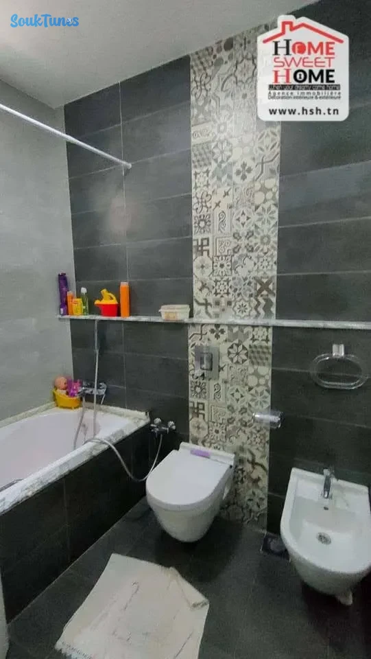 Image 6 de l'annonce Villa Cuivre à Vendre à Rades Méliane