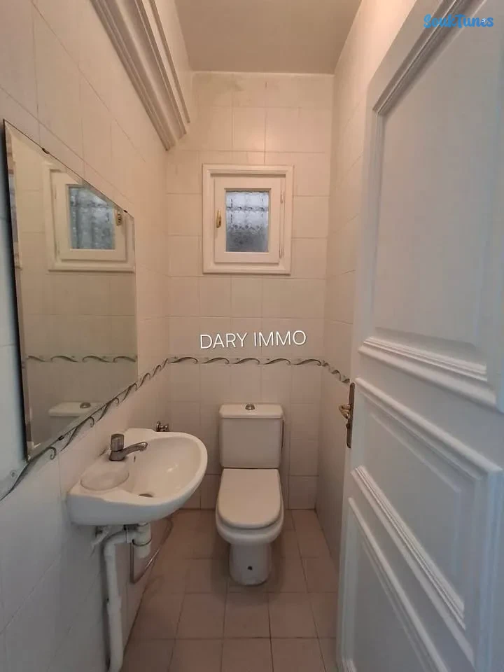 Image 5 de l'annonce Appartement S+3 (vide) à la soukra