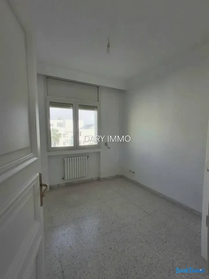 Image 8 de l'annonce Appartement S+3 (vide) à la soukra