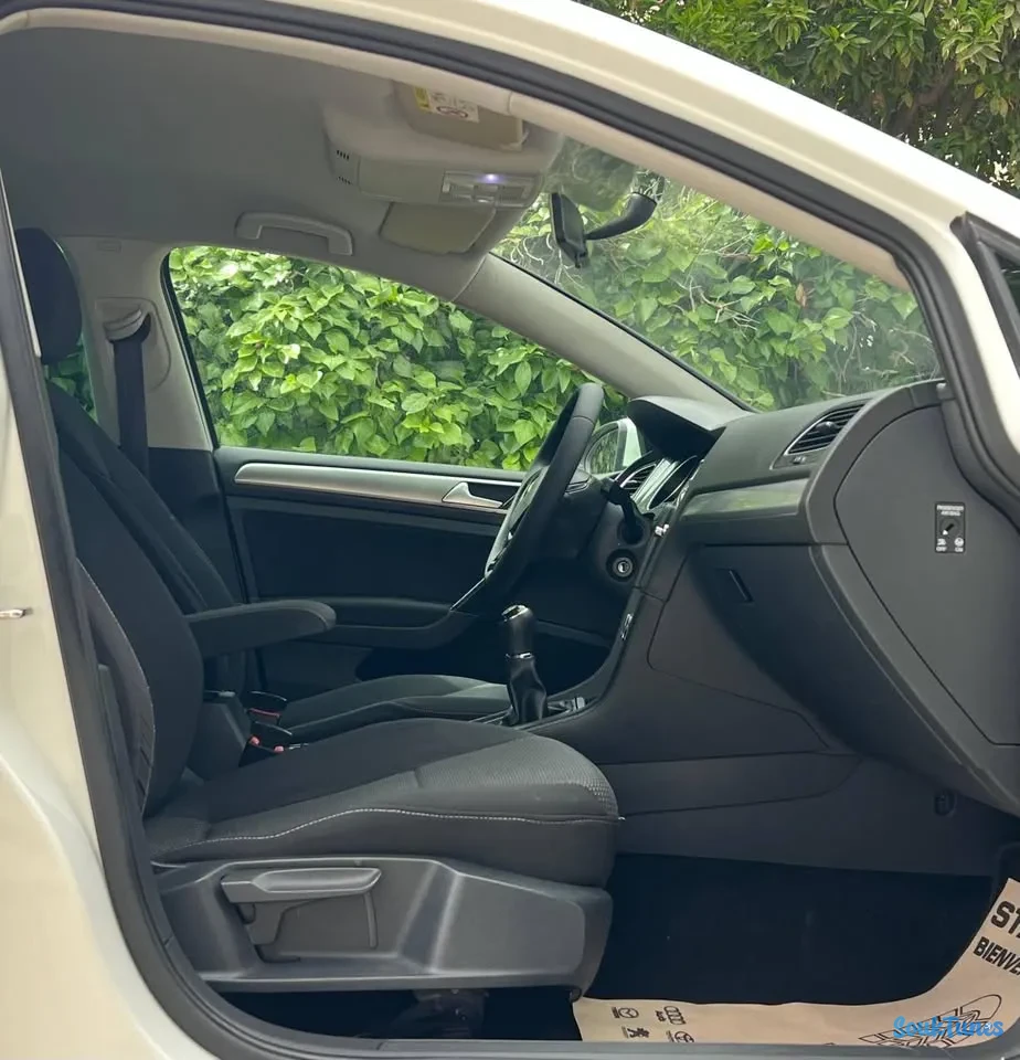 Image 8 de l'annonce Golf 7.5
