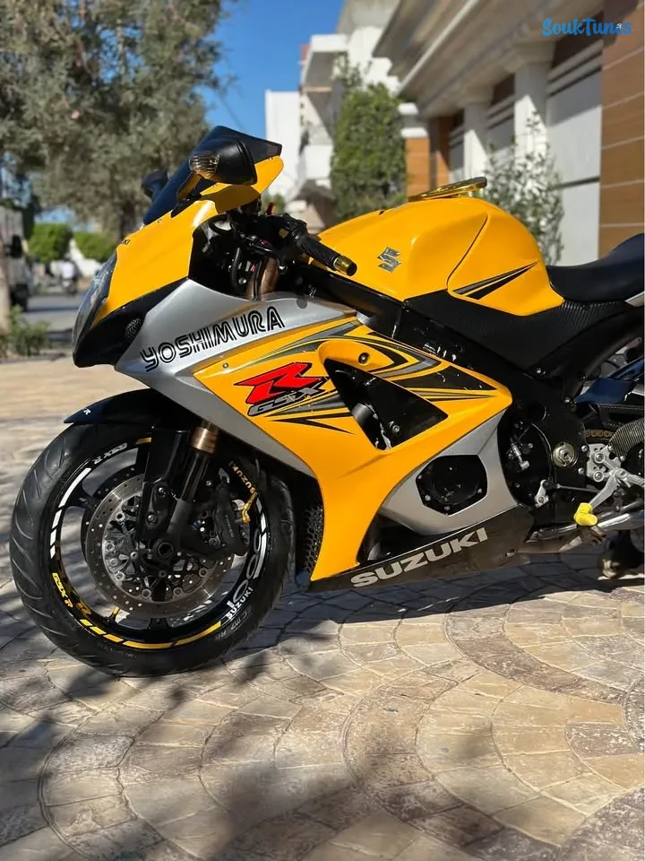 Image 4 de l'annonce Suzuki Gsxr 1000 k8