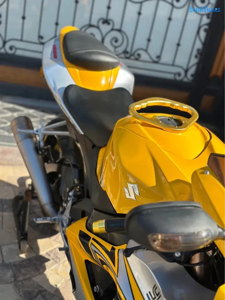 Image 7 de l'annonce Suzuki Gsxr 1000 k8