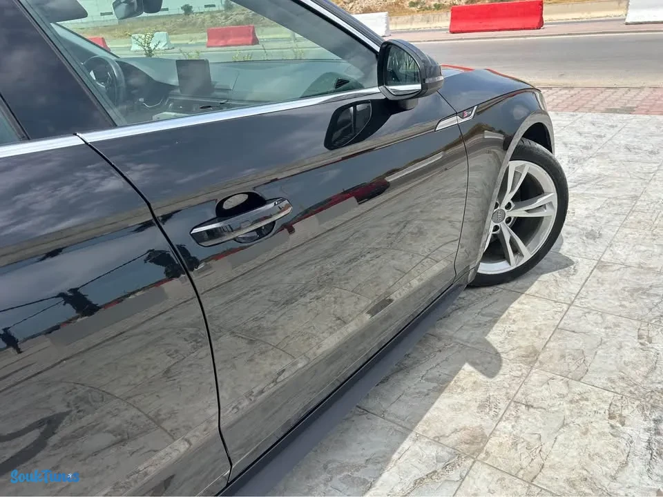 Image 5 de l'annonce AUDI A5 S-Line 35 TFSI 1.4L🚘79000 DT