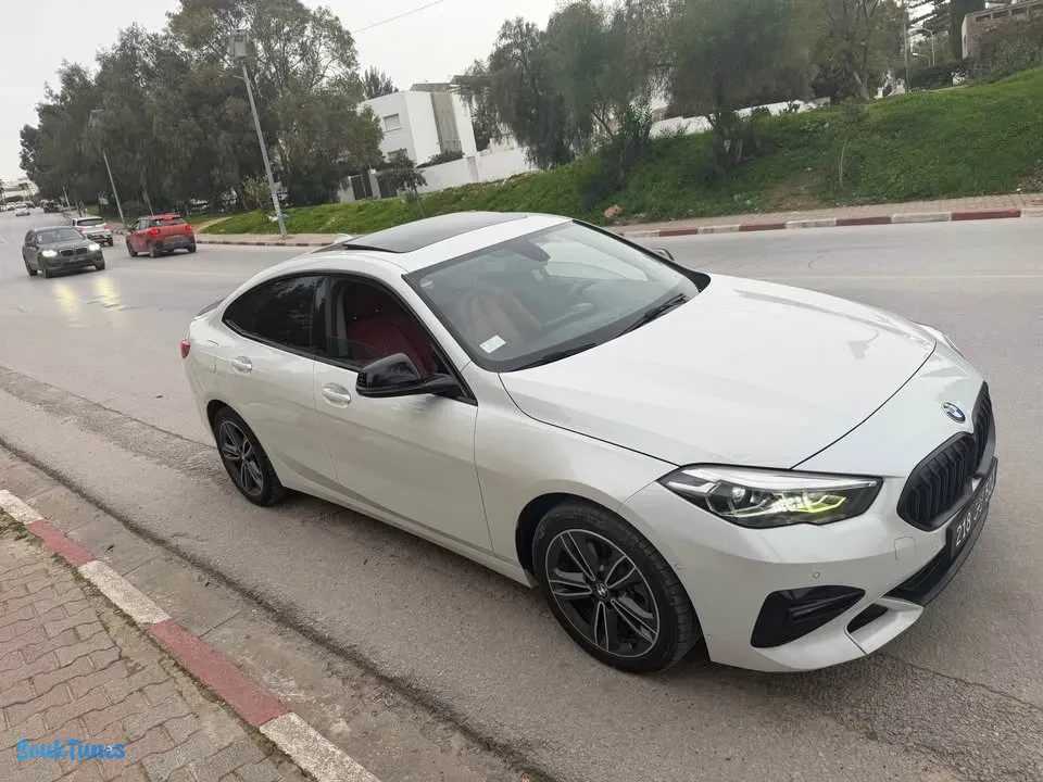 Image 4 de l'annonce BMW Série 2
