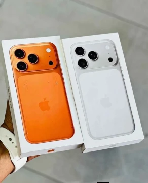 Image principale de l'annonce iPhone 17 Pro Max E-sim 256G Silver Orange 4500 DT