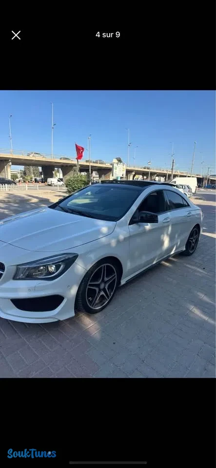 Image 7 de l'annonce Mercedes CLA 200 AMG Package