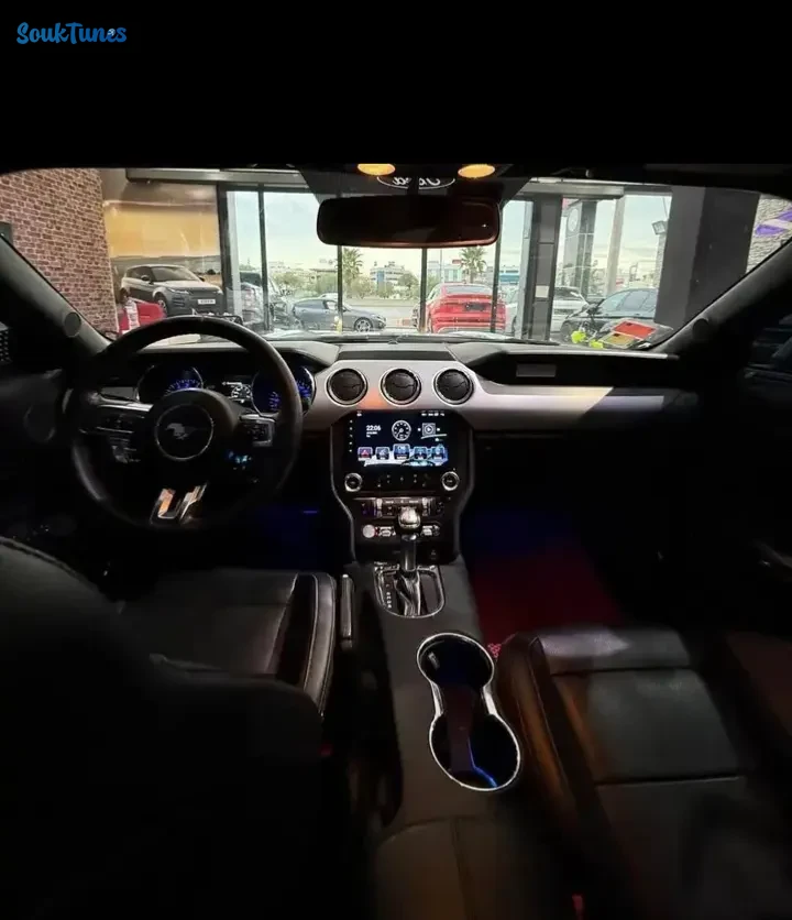 Image 4 de l'annonce Ford Mustang Coupé V6 Noire - Comme Neuve Ariana