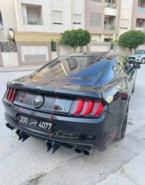 Image principale de l'annonce Ford Mustang Coupé V6 Noire - Comme Neuve Ariana