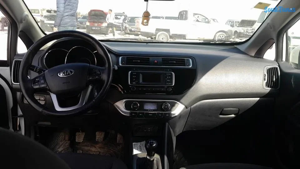 Image 8 de l'annonce À VENDRE KIA RIO Finition PREMIUM