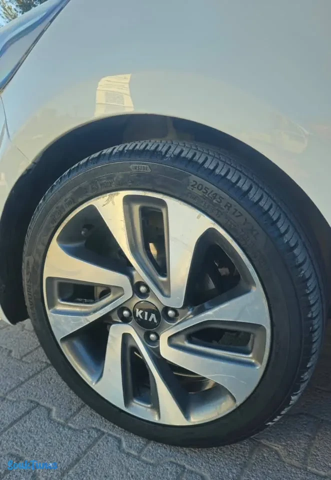Image 4 de l'annonce À VENDRE KIA RIO Finition PREMIUM