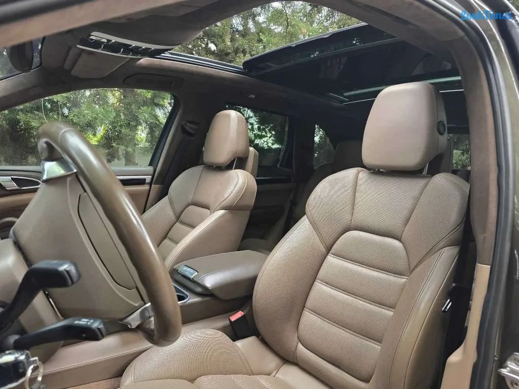 Image 5 de l'annonce 🚘 PORSCHE CAYENNE GTS2012 V8 ESSENCE🚘