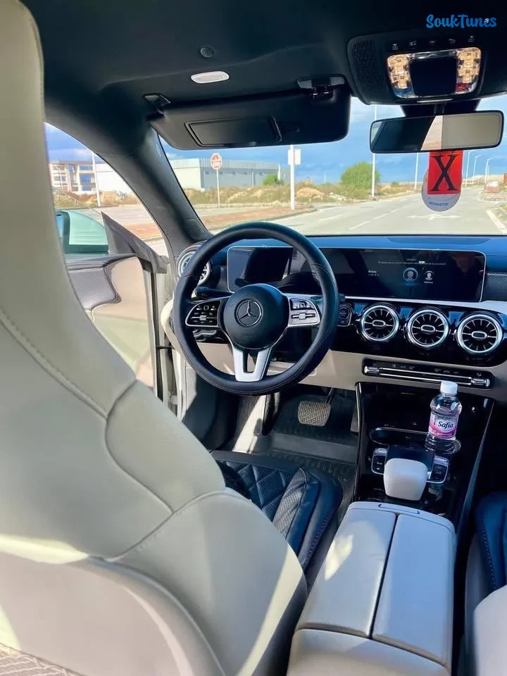 Image 6 de l'annonce Mercedes-Benz C-Class C180 AMG 