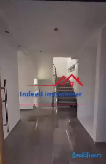 Image 11 de l'annonce 🏡 Villa à vendre – El Manar 