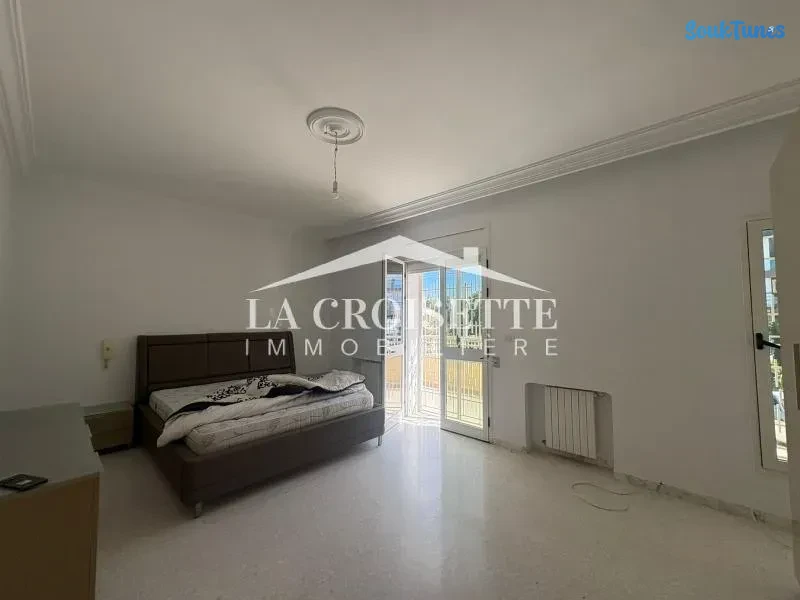 Image 6 de l'annonce Villa s5 avec piscine à La Soukra