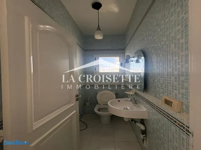 Image 5 de l'annonce Villa s5 avec piscine à La Soukra