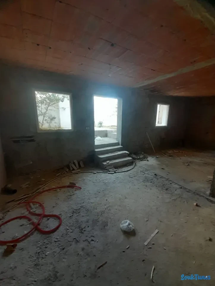 Image 4 de l'annonce منزل  للبيع  في منزل تميم (خلف المستشفى)