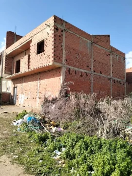 Image principale de l'annonce  للبيع منزل غير مكتمل في منزل تميم 85000 دت 