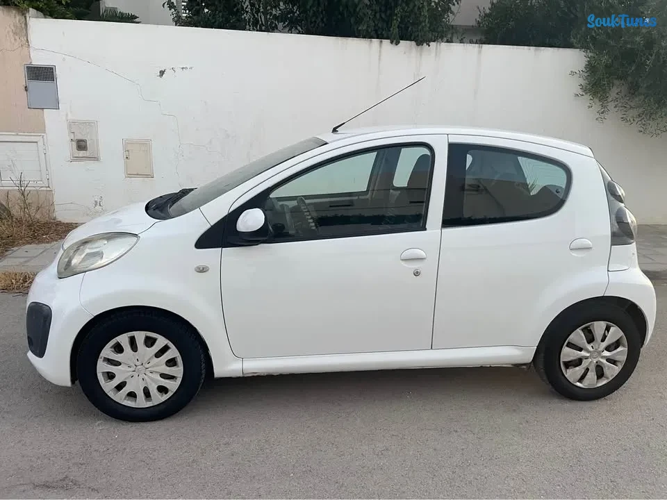 Image 1 de l'annonce Citroën C1 - couleur Blanche (1)