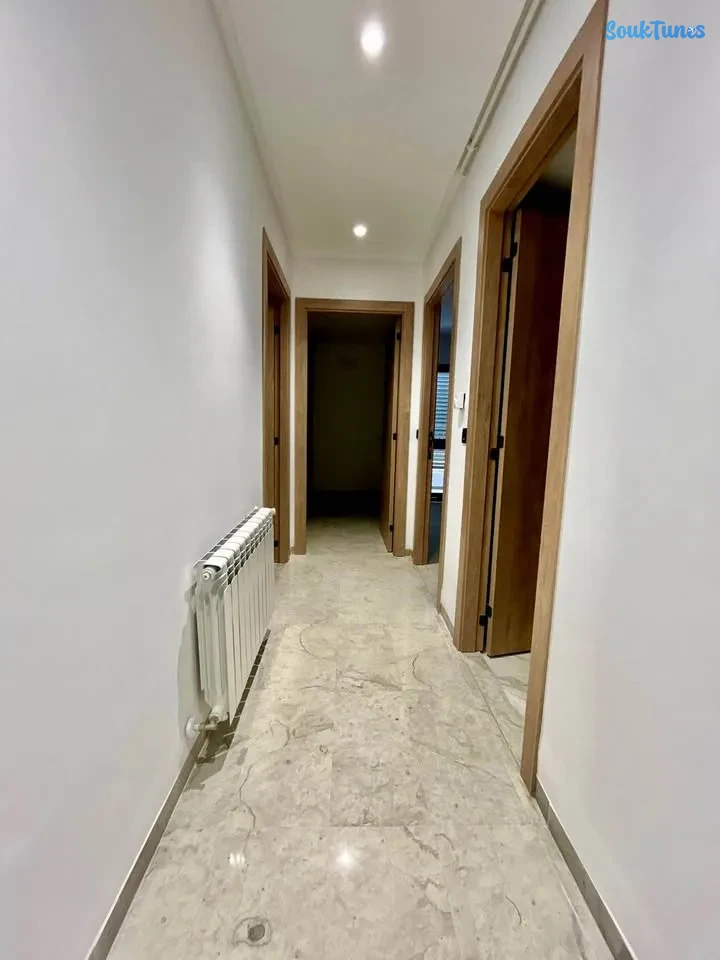Image 5 de l'annonce Chotrana 1 Appartement S+2