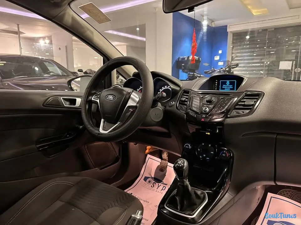 Image 8 de l'annonce 💎 2015 Ford fiesta TiTanium 💎 Première main 🤚