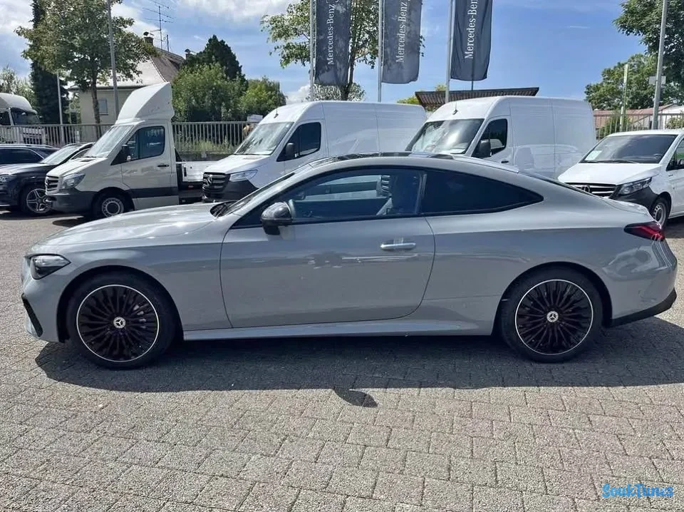 Image 2 de l'annonce Belle Mercedes-Benz CLE 300e 4 MATIC Coupé - AMG